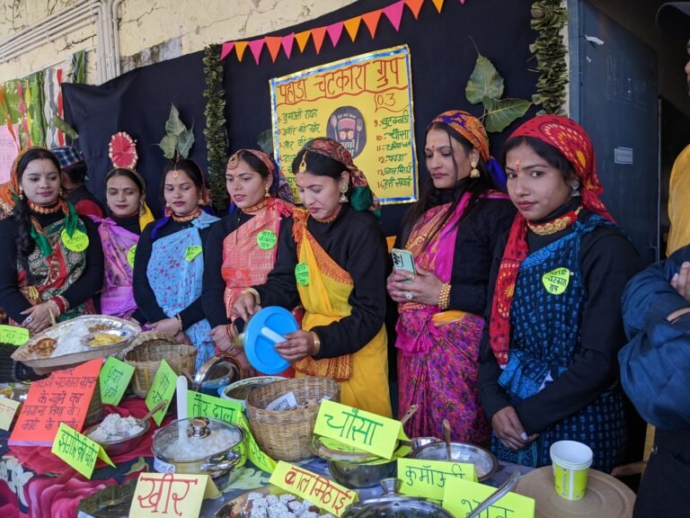 गोपेश्वर महाविद्यालय में महकी गढ़वाली व्यंजनों की खुशबू