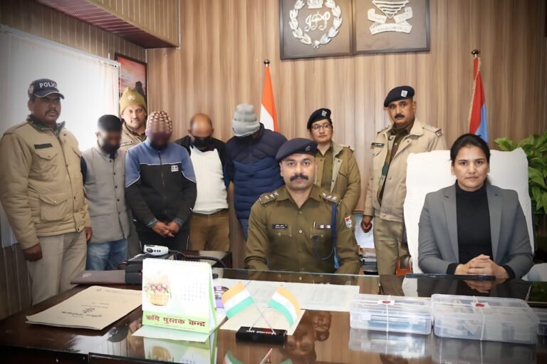 चमोली पुलिस ने  चार जुआरियों को  गिरफ्तार कर भेजा जेल