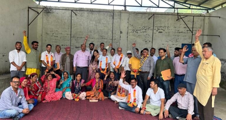 51वे दिन से चल रहा था धरना, समझौते के बाद धरना खत्म