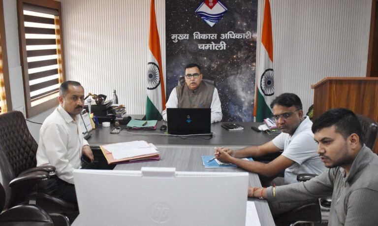 मुख्य विकास अधिकारी ने ली आपदा से हुए क्षति के आकलन की बैठक