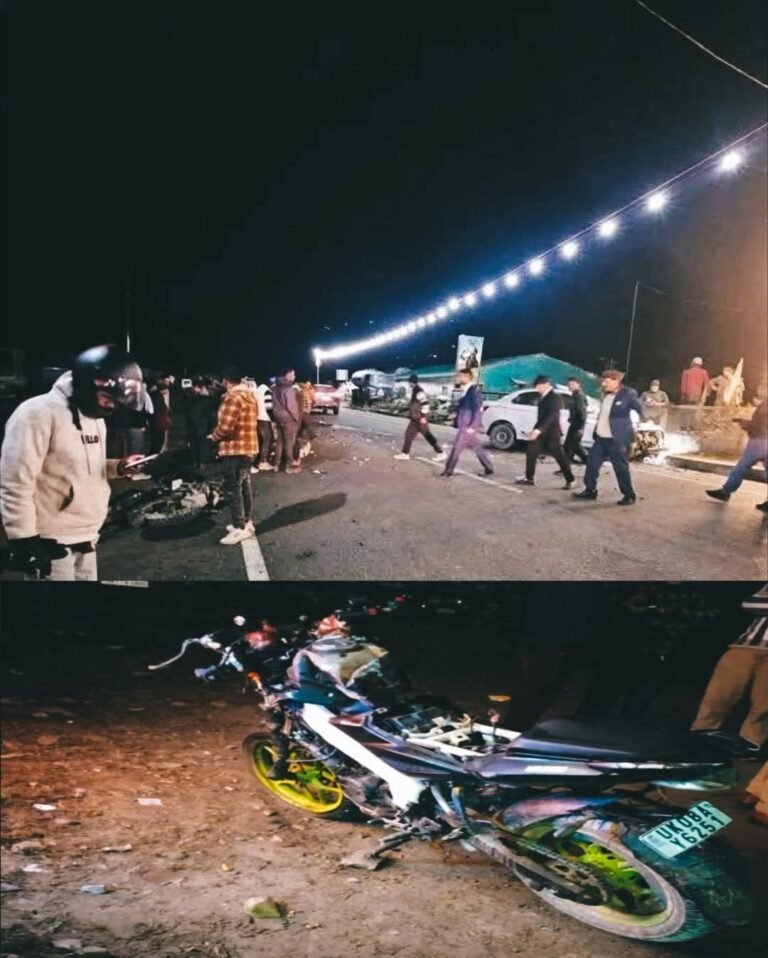 बिरही के पास बाइक–कार भिड़ंत  दो  युवकों की दर्दनाक मौत