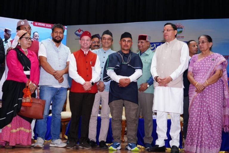 बेस्ट होम स्टे अवार्ड 2025– हीरा के ”बिष्ट होम स्टे’ को मिला सम्मान, देहरादून में हुऐ सम्मानित