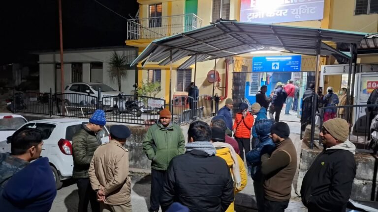 टीएचडीसी पीपलकोटी के टीपीएम साइड में 2 लोको ट्रेन आपस में टकराई 4 गम्भीर घायल