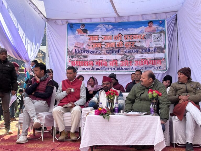 जन जन की सरकार, जन जन के द्वार कार्यक्रम के तहत राइका निजमुला में लगा बहुउद्देशीय शिविर