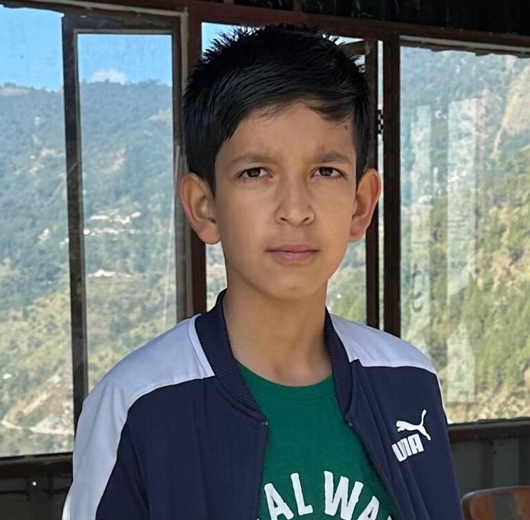 नवोदय विद्यालय में चयनित हुआ गोपेश्वर का छात्र प्रज्ञान देवली