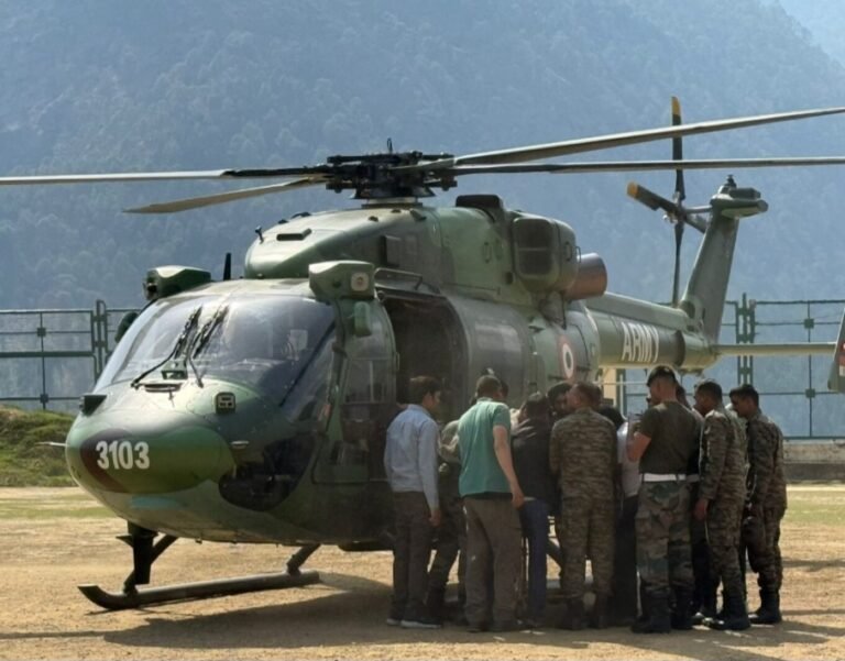 गोपेश्वर-चोपता मार्ग पर सेना का वाहन दुर्घटनाग्रस्त, स्थानीय युवाओं ने पेश की इंसानियत की मिसाल