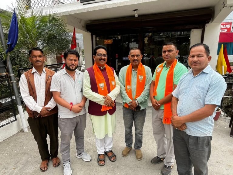 भाजपा नगर मंडल पीपलकोटी की मासिक बैठक संपन्न, आगामी कार्यक्रमों की बनी रूपरेखा