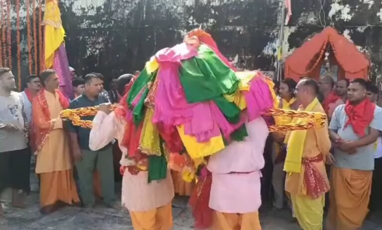 56 वर्षों बाद देवरा यात्रा पर निकलीं मां ज्वाला, आज केदारनाथ धाम को रवाना हुई डोली