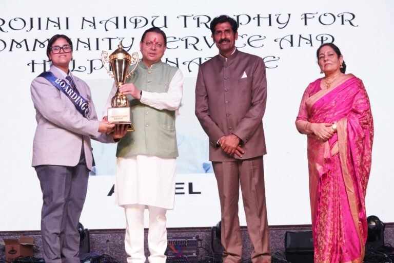 संस्कार, अनुशासन और मेहनत से ही मिलेगी सफलता: मुख्यमंत्री धामी